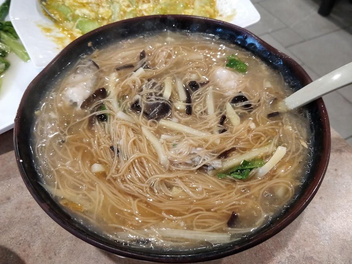 Banner Quest Cafe 02